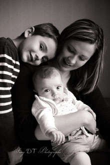 Séance photo bébé naissance maternité grossesse famille réalisée dans mon studio à Saint-André-de-l'Eure (27), proche d’Évreux et de Dreux
