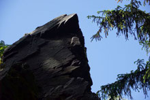 Mittwochsklettern Klettern am Schwarzen Stein in Grünbach, 27.05.2026, oder Felsnase schaut zu!