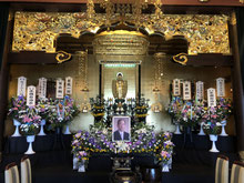 沖縄県の葬儀は中部にある知名葬儀社をお使いください