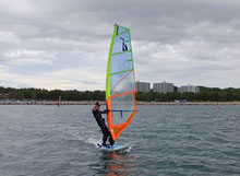 speedwall 神奈川　横浜　海の公園　ウインドサーフィン　SUP　スクール　体験　スピードウォール