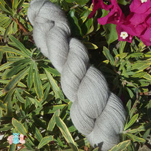 Laine dentelle, lace, pour tricot coloris gris souris, laine de france