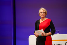 Tina Barroso moderiert das Forum Solar Plus 2023