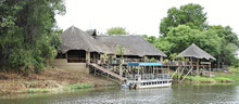 Nunda River Lodge am Kavango in Divundu