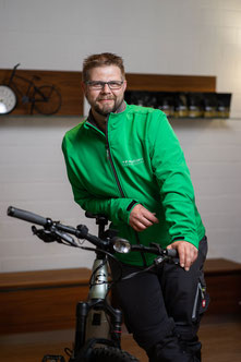 Mirco Theuer, Auslieferung, e-motion e-Bike Premium-Shop Velbert