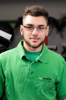 Matteo Scorrano, e-Bike Werkstatt-Service, e-motion e-Bike Premium Shop Velbert