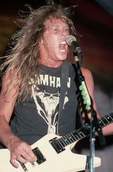 J. Hetfield mit SAMHAIN-Shirt