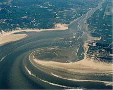 Photo aérienne de l'embouchure de la Canche