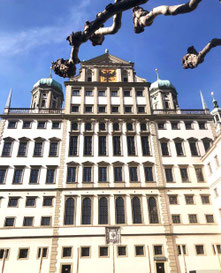 Das prächtige Augsburger Rathaus, eines der Highlights bei der Altstadtführung 