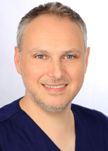 Dr. David Müller