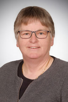 Rebecca Eichinger-Döhling, Küsterin/Bestattungsassistentin