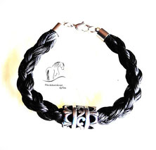 Armband aus Pferdehaar-R02-rund geflochten-mit keltischer-antiker Hülse