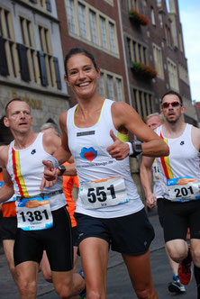 Laufend Helfen - Iras Marathon für verlassene Kinder im Kongo