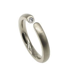 Edelstahl Ring RH453 mit Zirkonia und offenem Design