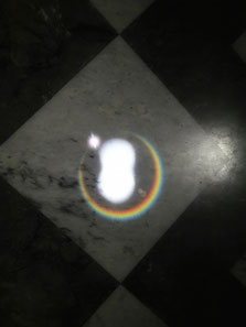 La luce è un intero universo! Di Giancarlo 