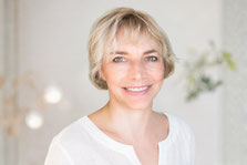 Heilpraktikerin Silvia, Sylvia Domack, Naturheilpraxis Naturheilkunde Frankfurt: Hessen,  60433, Weisser Stein, Heddernheim, Lindenbaum, Dornbusch, Abnehmen, Darmsanierung, Hypnose