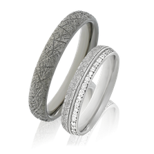 Feine Trauringe in Weissgold mit Brillanten aus der Ehering Kollektion Anniversary von der Goldschmiede Obsession, Zürich und Wetzikon