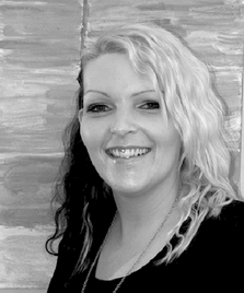 MICHAELA (Friseurmeisterin)