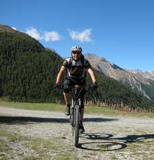 Bike Tour Aosta