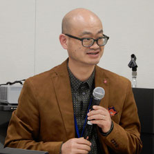 城倉啓事務局長