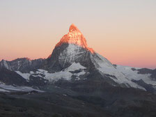 Matterhorn en el sol matinal