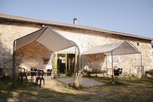 juin 2018: la terrace avant l'apéro. Photo E.Tolmie