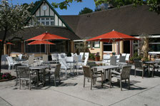 La terrasse du bar-restaurant, le BY S' des tennis du Touquet-Paris-Plage