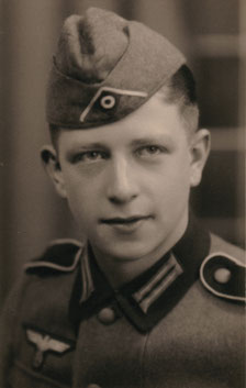 THE FRONT - Military History - Clemens, March 1942