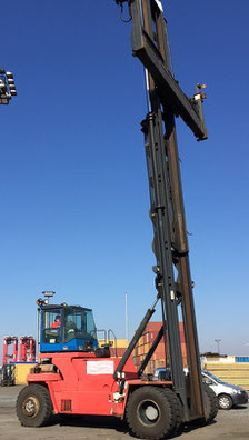 used container handler Kalmar in the port Bremerhaven