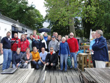 Gruppenbild der Teilnehmer Sommerregatta des BSV Hamburg am 20.6.2015