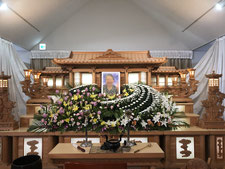 中城村の葬儀会社知名葬儀社です、県内全域桂花と共にお使いください