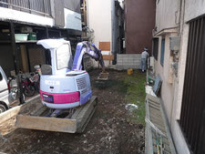 台東区 木造3階建て耐火建築物 根切り画像1