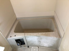ユニットバス壁面錆修理
