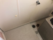 ユニットバス壁面錆修理