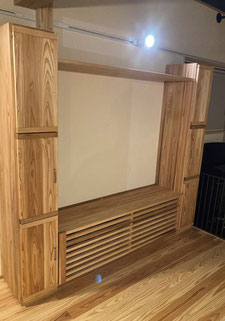 テレビ台