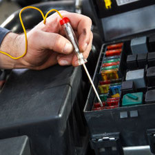 Kfz-Fehlerdiagnose / Fahrzeugdiagnose in unserer Autowerkstatt in Rutesheim