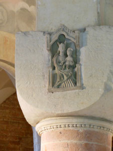 聖母 Wikimedia Commons