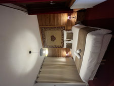Chambre triple (deux pièces)