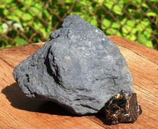 shungite argentée, fullerène, c60, molécules, bienfaits, dangers, eau de shungite, elixir de shungite, authentique, puissante, type, vertus