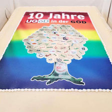Eine Torte mit der Aufschrift: 10 Jahre UGÖD in der GÖD