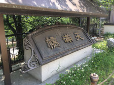 2018/04