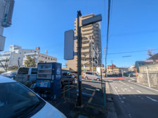 鉄骨造看板の解体撤去：工事前写真