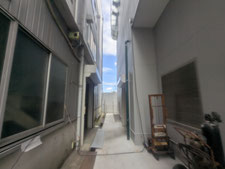 テント庇の新設：工事前写真