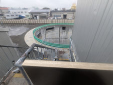 テント構造の屋根を新設：工事前写真