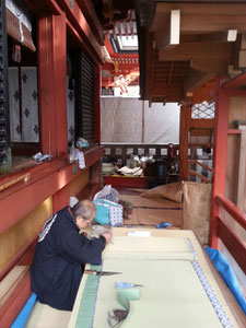 鶴岡八幡宮　作業風景