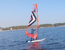 speedwall 神奈川　横浜　海の公園　ウインドサーフィン　SUP　スクール　体験　スピードウォール