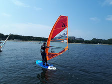 ウインドサーフィン　海の公園　スピードウォール　神奈川　横浜　初心者　体験