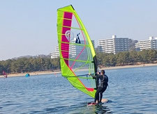 speedwall 神奈川　横浜　海の公園　ウインドサーフィン　SUP　スクール　体験　スピードウォール