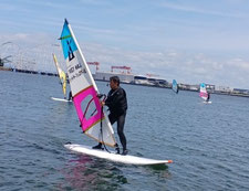 ウインドサーフィン　スクール　ＳＵＰ　海の公園　神奈川　横浜　スピードウォール　初心者　体験