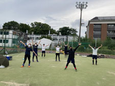 ↑↑↑ クリックにて「京大､TW」が開きます。（9月4日から再び活動再開しました！暑さにも台風にも負けず元気に活動していきます🏃‍♀️ まだまだまだまだプレーヤー、マネージャーともに新入部員大募集中です！少しでもホッケー部に興味があればぜひDMしてください！全力で新歓・説明会などオンラインで開きます😆）