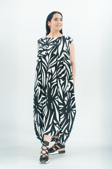 ärmelloses Tulpenkleid in schwarz-weiß